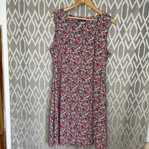 Tommy Hilfiger Dress A-Line Sleeveless Floral Print Pink Tan Black White Size 12 - Picture 1 of 4